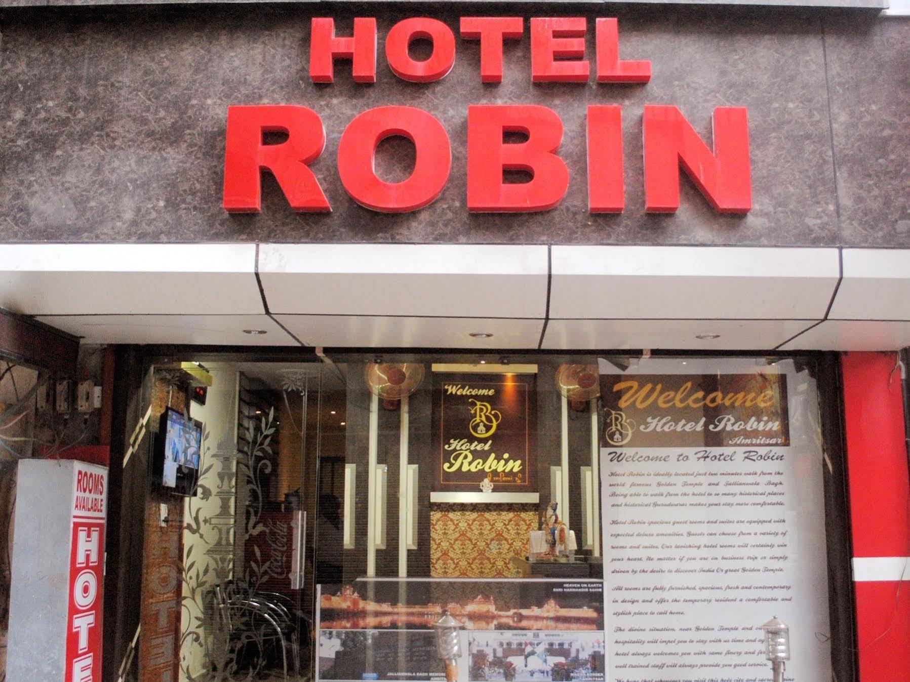 Hotel Robin Amritsar Exterior photo