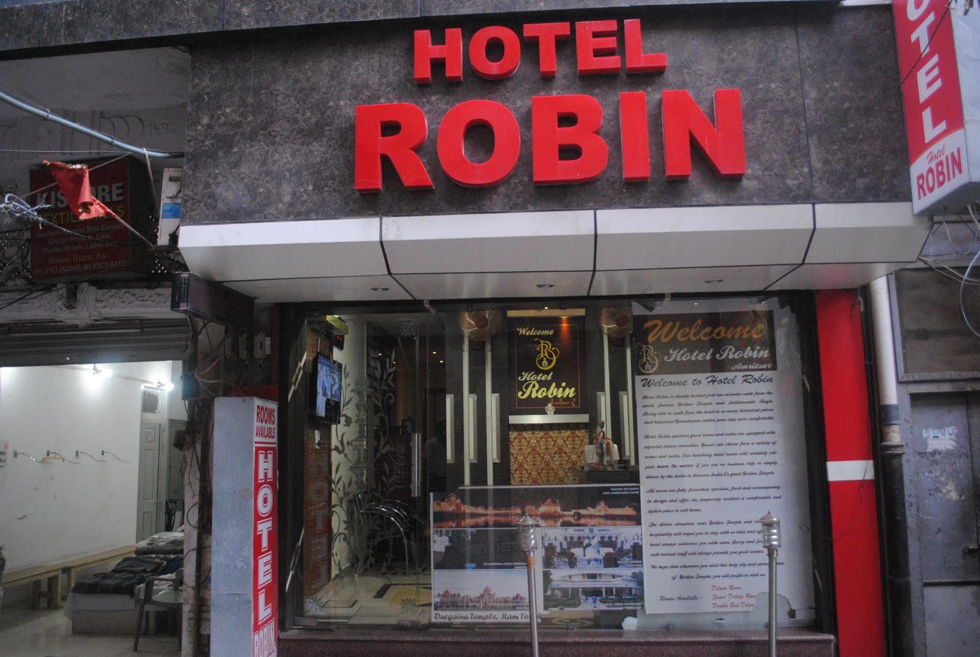 Hotel Robin Amritsar Exterior photo